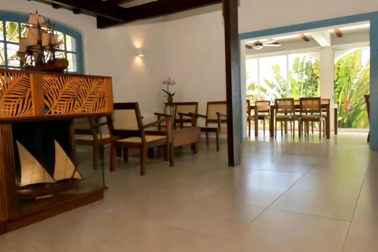 Le Guillaume Le Jacaranda Du Guillaume Bed & Breakfast エクステリア 写真
